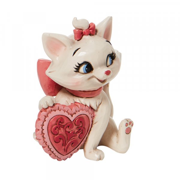 DT Marie Holding Heart11