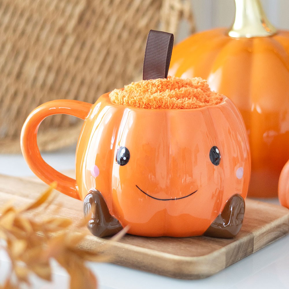 SD Pumpkin Mug and Socks